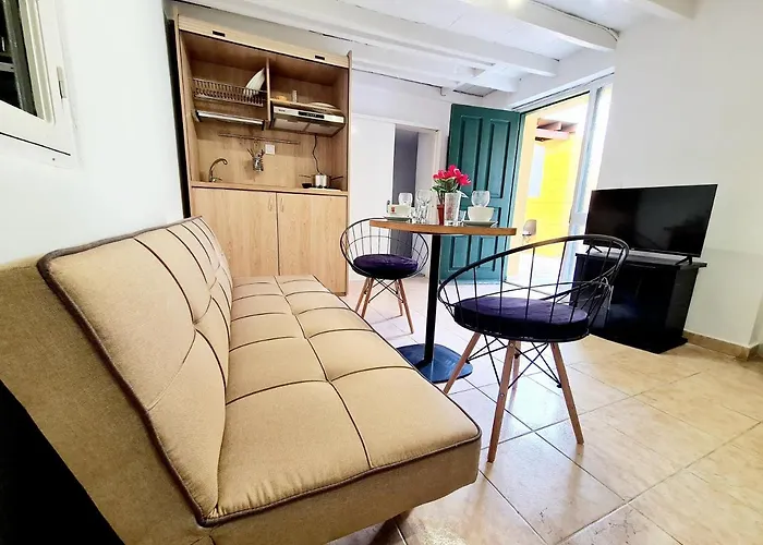 Piccolo Modern Old Town Apartment Rhodes City